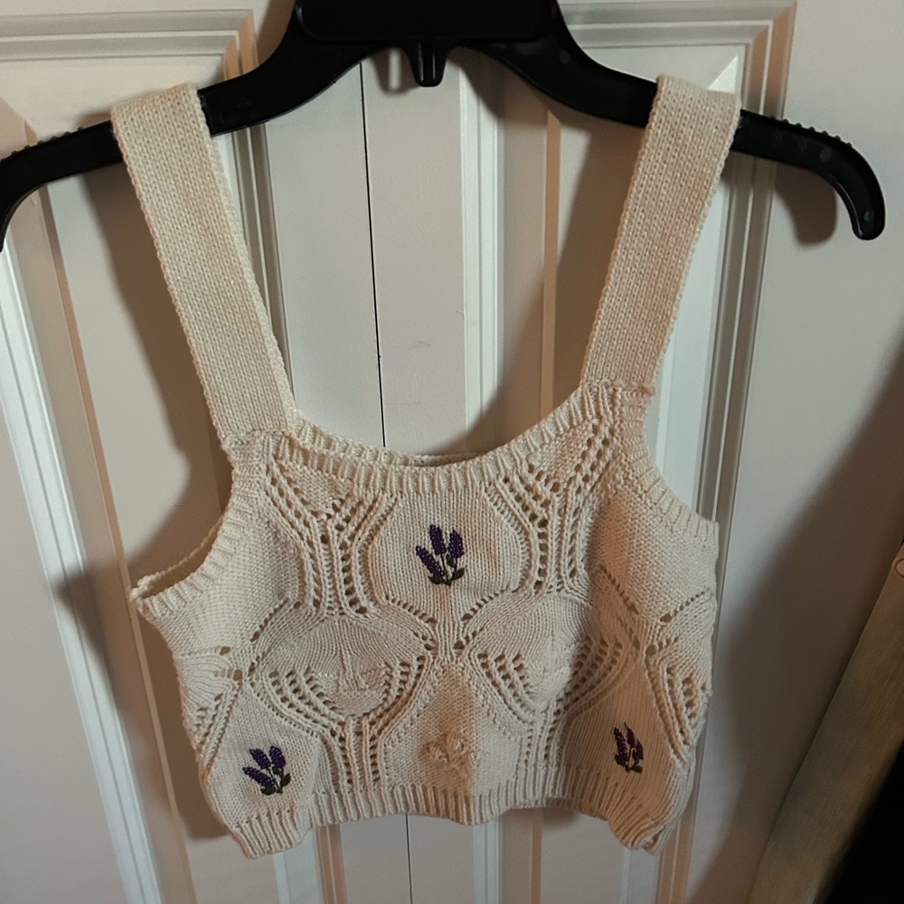 Pink Rose Cream Knit Crop Top with Purple Accents